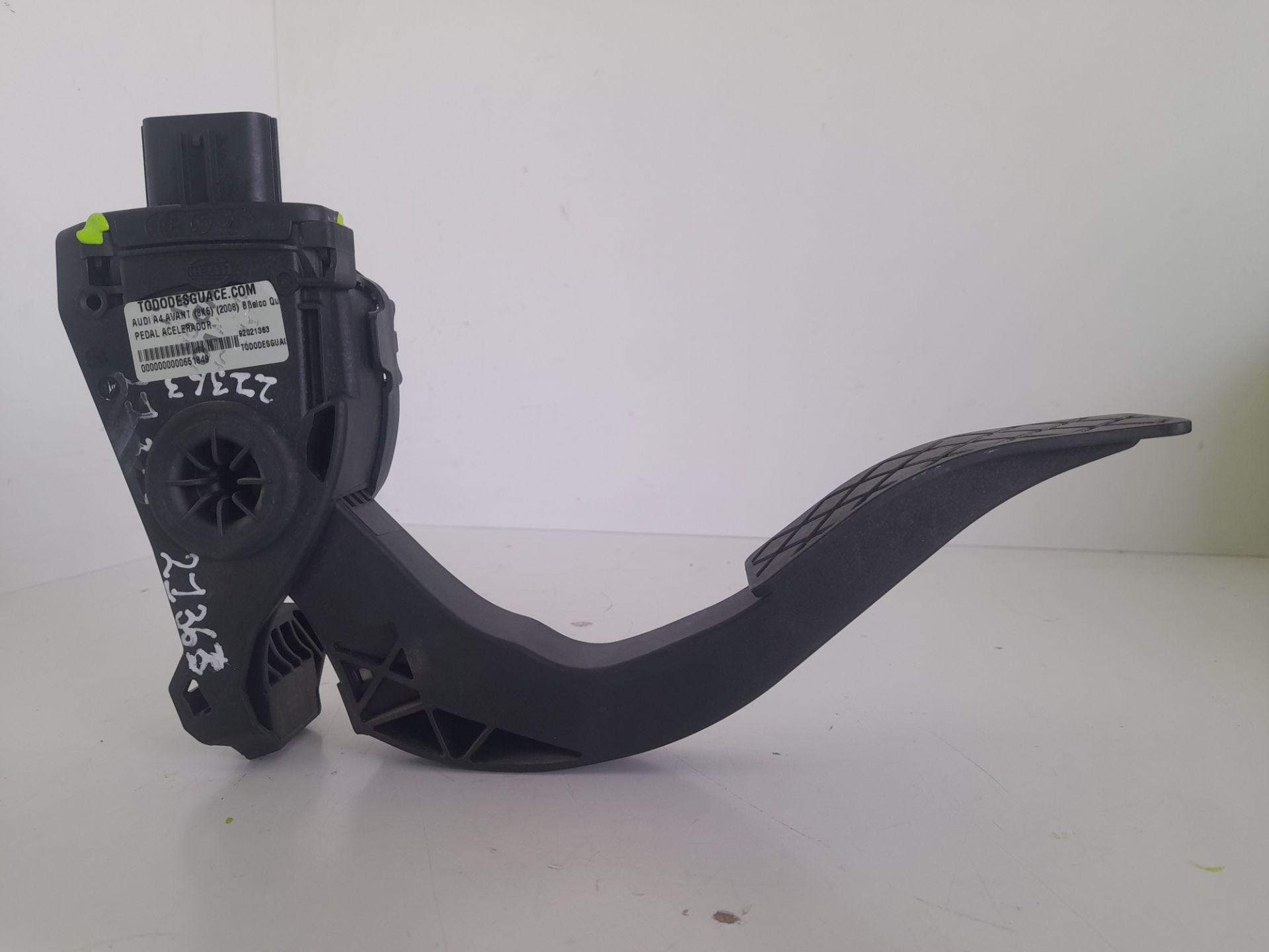 Pedal acelerador básico quattro