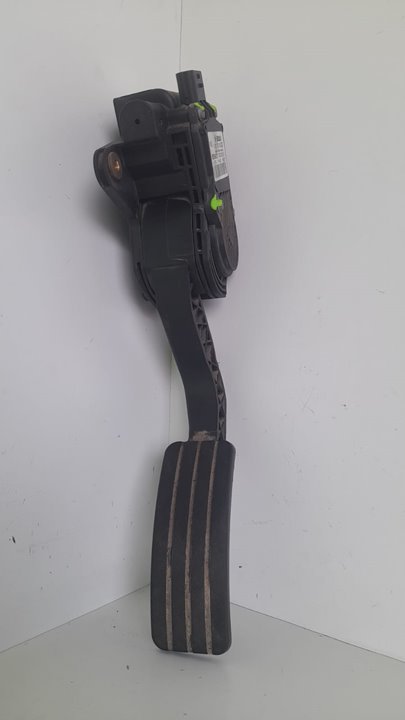Pedal acelerador renault  no identificado