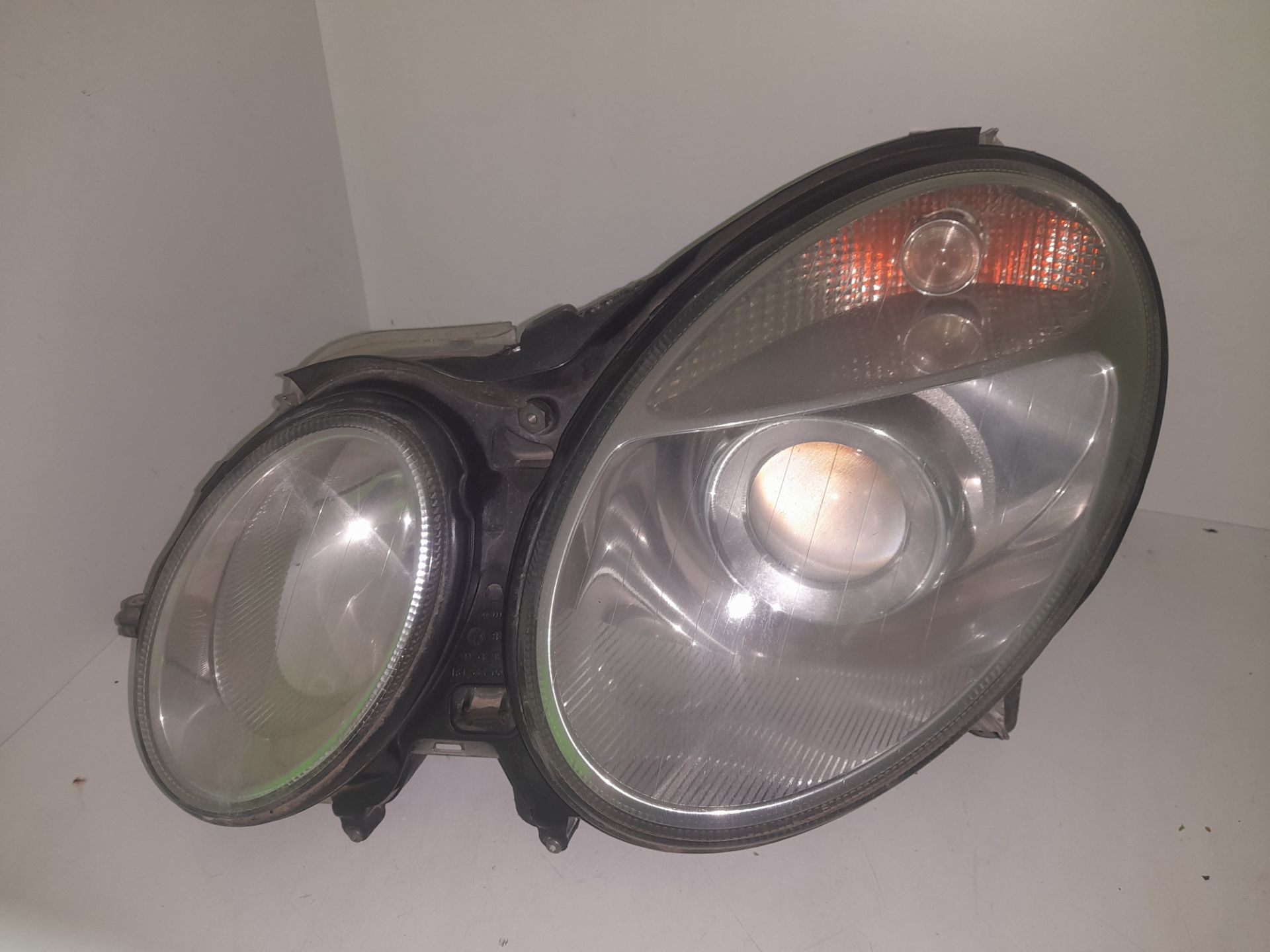Faro izquierdo mercedes-benz clase e (bm 211) berlina e 270 cdi (211.016)
