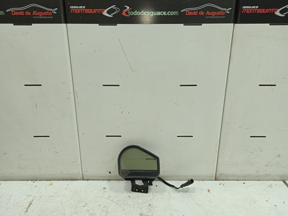 Cuadro instrumentos   no identificado