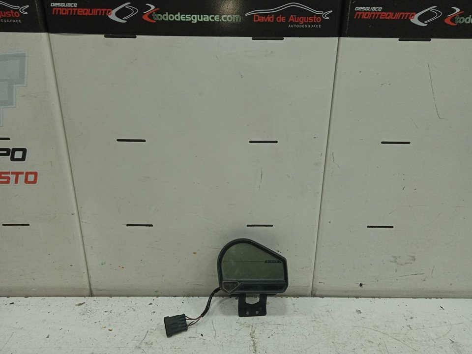 Cuadro instrumentos   no identificado