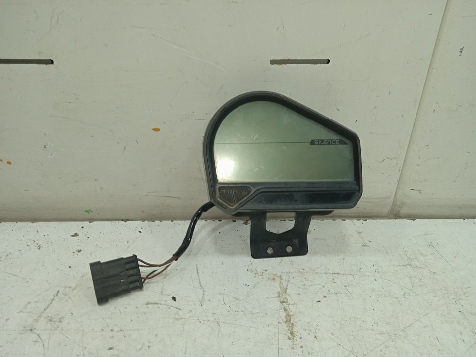 Cuadro instrumentos   no identificado