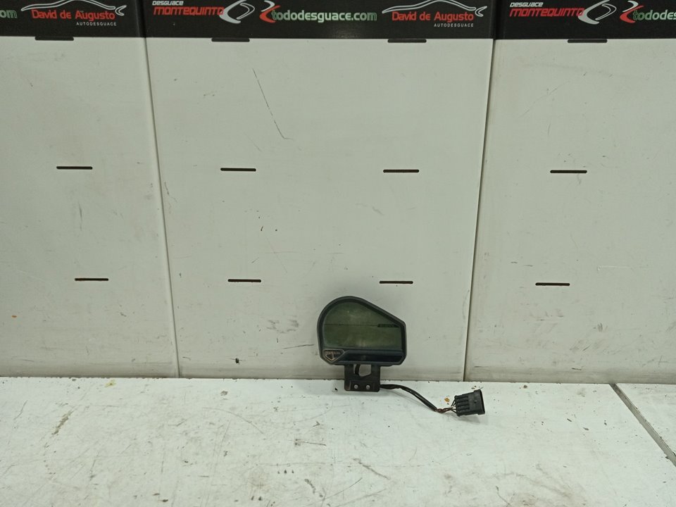 Cuadro instrumentos   no identificado