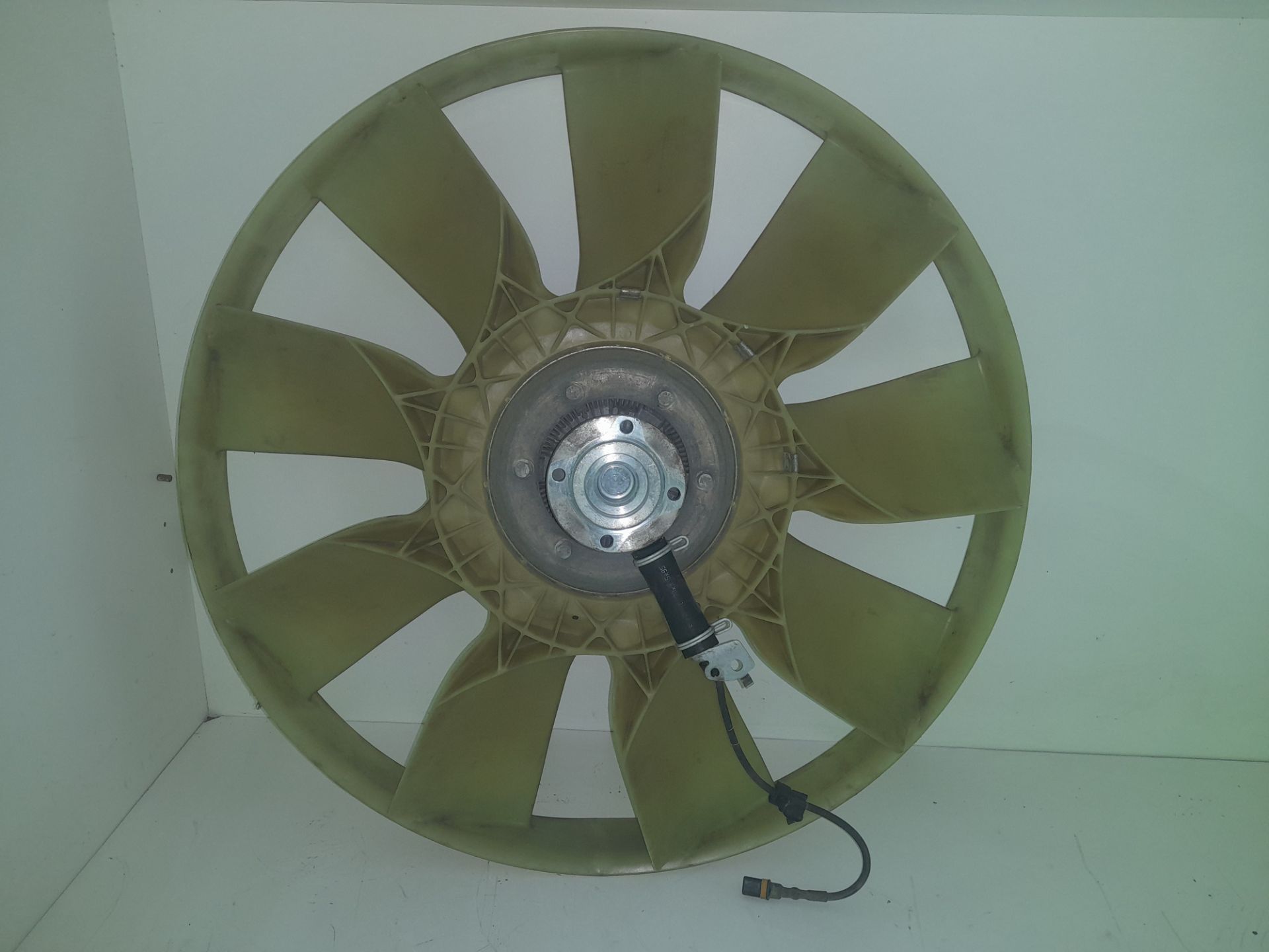 No identificado man tga 18.xxx (2000) fg  bb               (e3e4) 