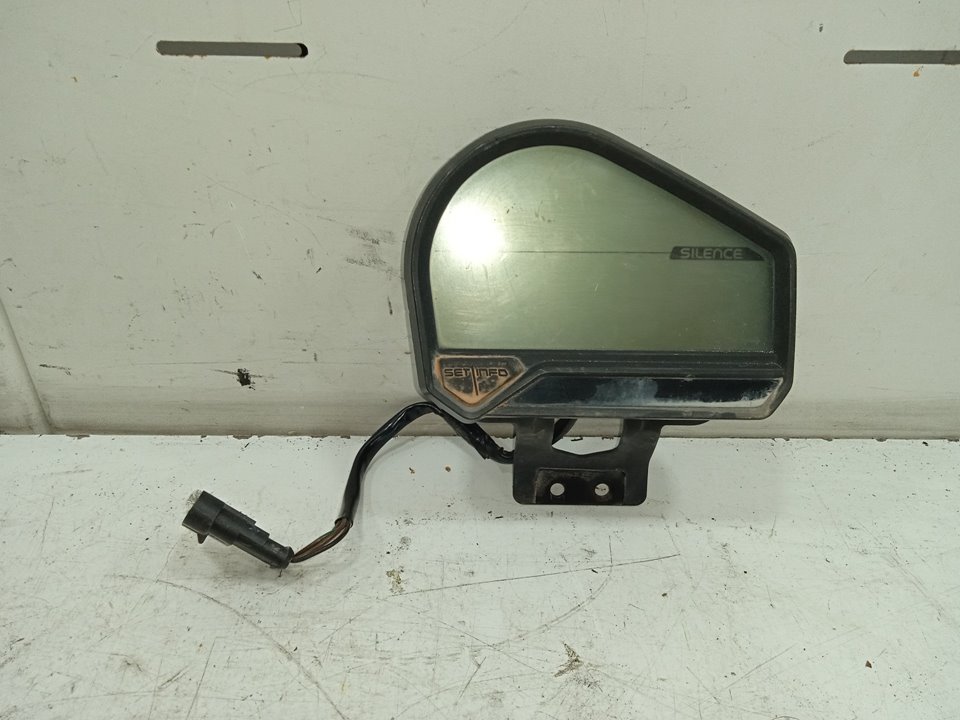 Cuadro instrumentos   no identificado