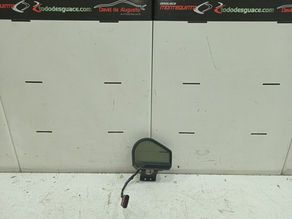 Cuadro instrumentos   no identificado