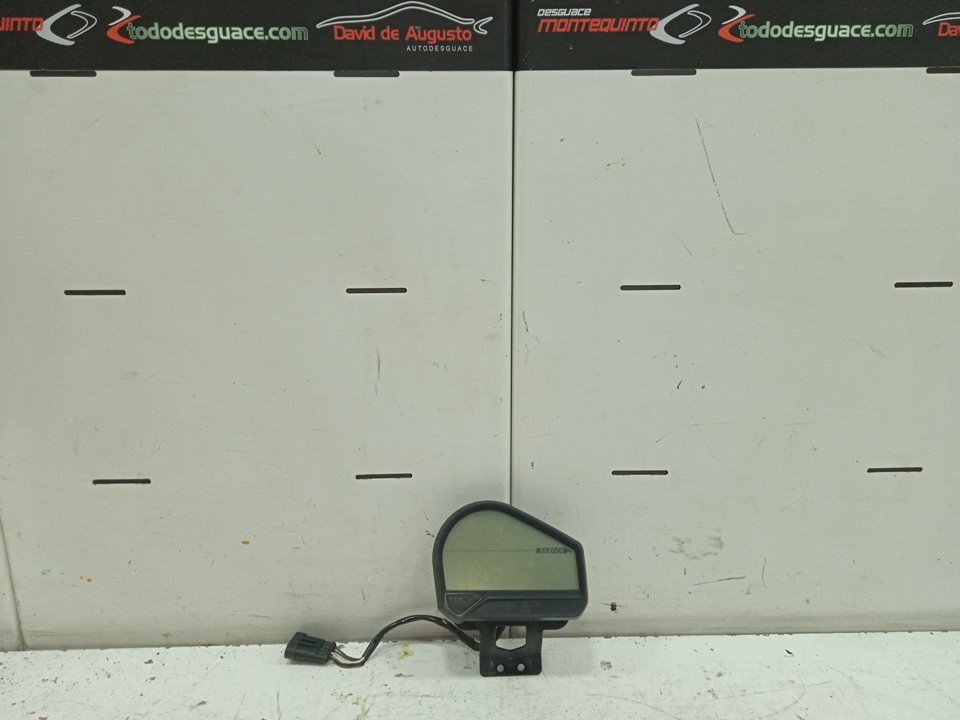 Cuadro instrumentos   no identificado