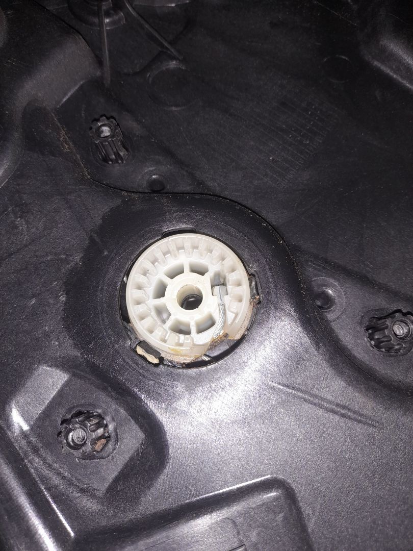 Elevalunas trasero izquierdo mercedes-benz clase b (bm 246) b 180 cdi (246.212)