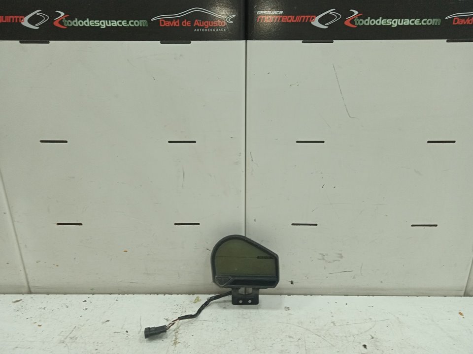 Cuadro instrumentos   no identificado