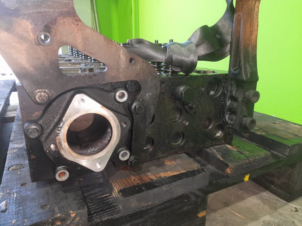 Culata volvo  no identificado