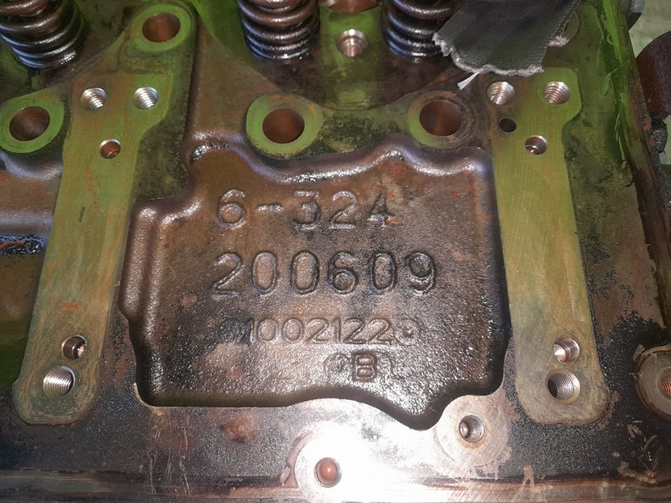 Culata volvo  no identificado