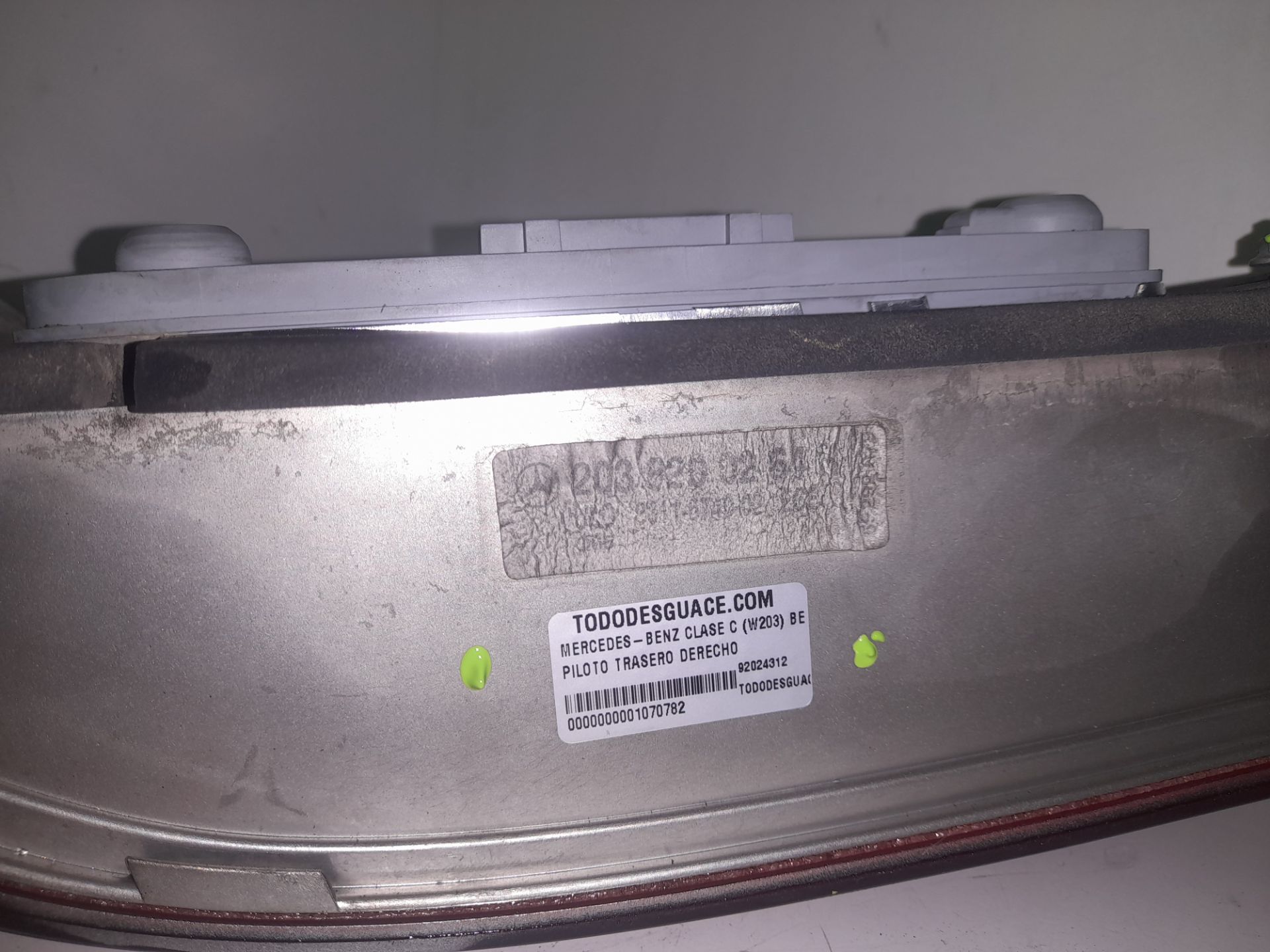 Piloto trasero derecho mercedes-benz clase c (bm 203) berlina 200 compressor (203.042)