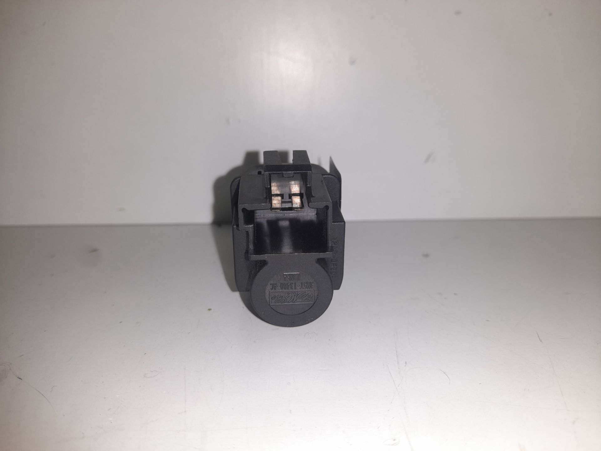 Interruptor ford focus berlina (cap) ambiente (d)