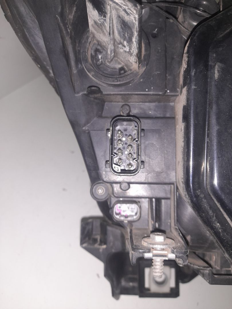 Faro izquierdo bmw serie 5 berlina (e60) 530d