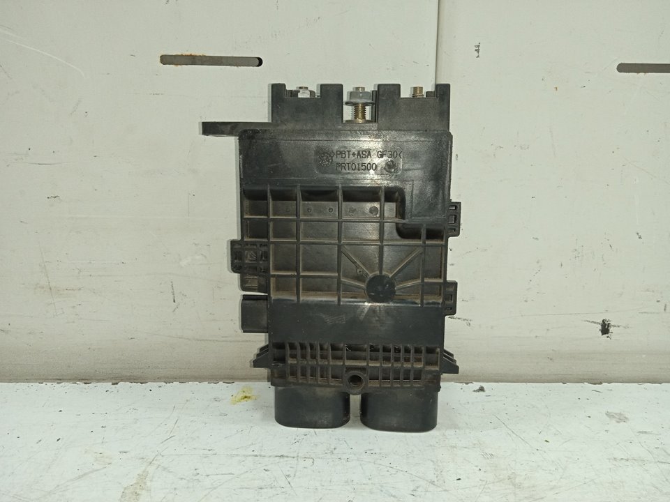 Modulo electronico renault  no identificado