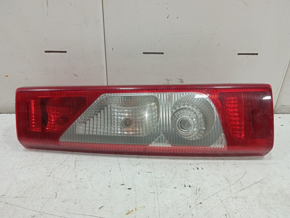 Piloto trasero izquierdo 10 l1h1 130 multijet