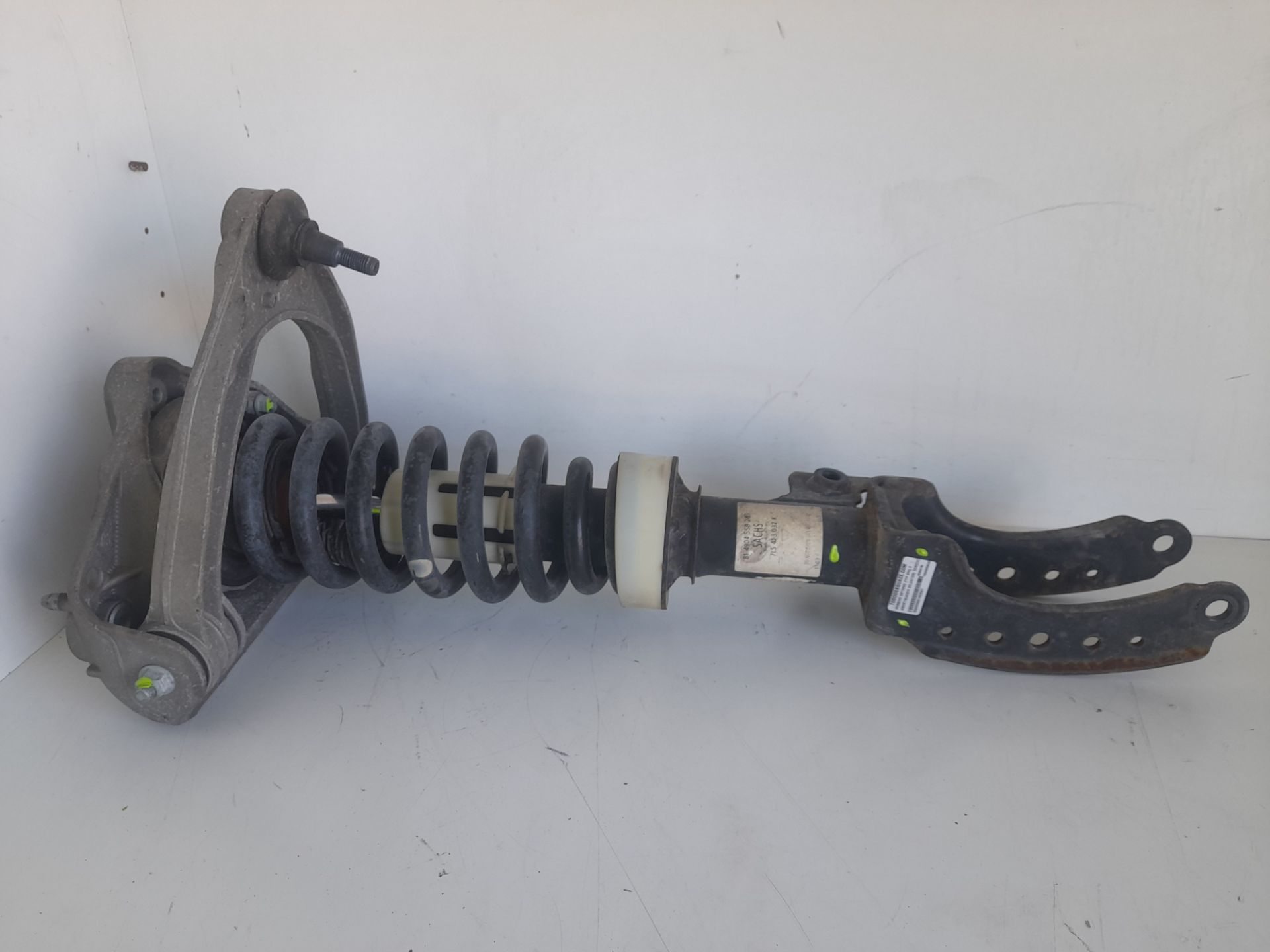 Amortiguador delantero derecho porsche cayenne (tipo 9pa) s