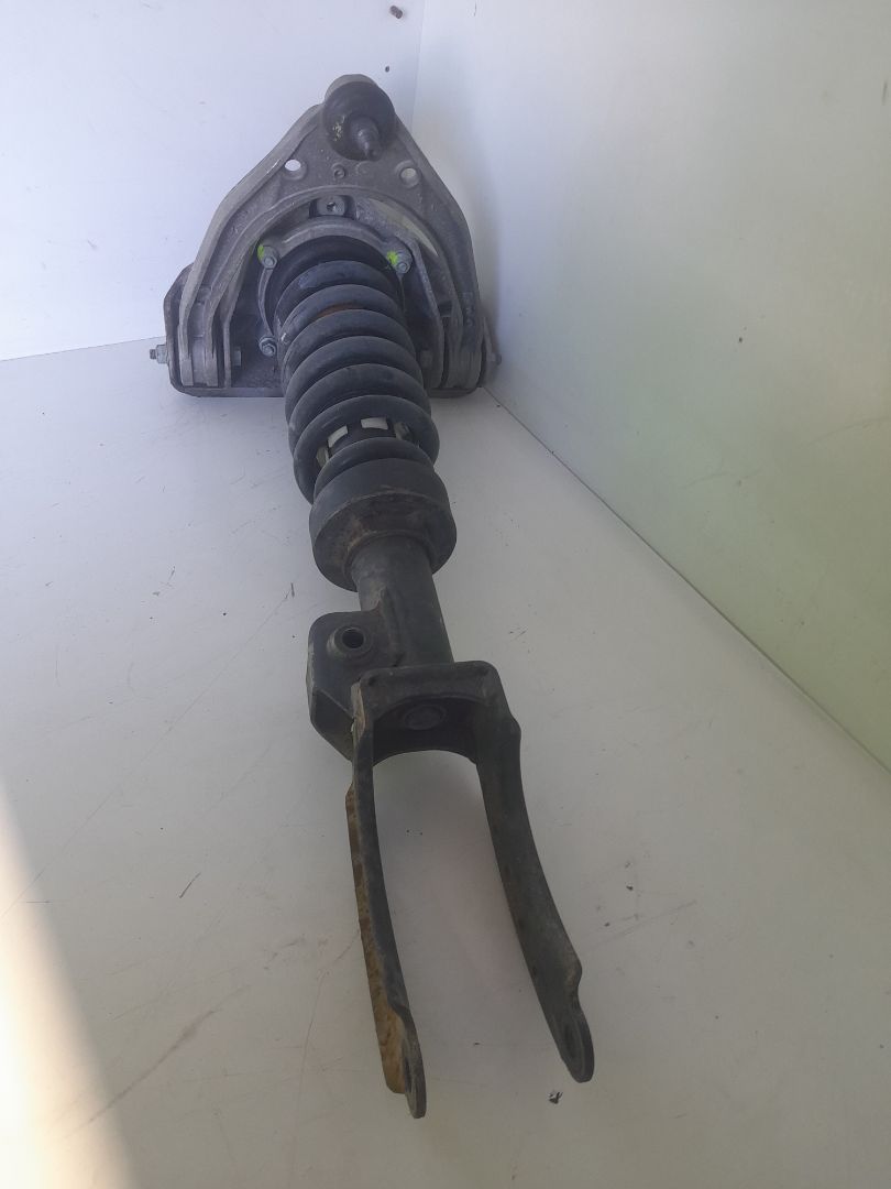 Amortiguador delantero izquierdo porsche cayenne (tipo 9pa) s