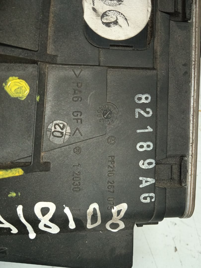 No identificado mercedes-benz clase e (bm 210) berlina 320 (210.065)