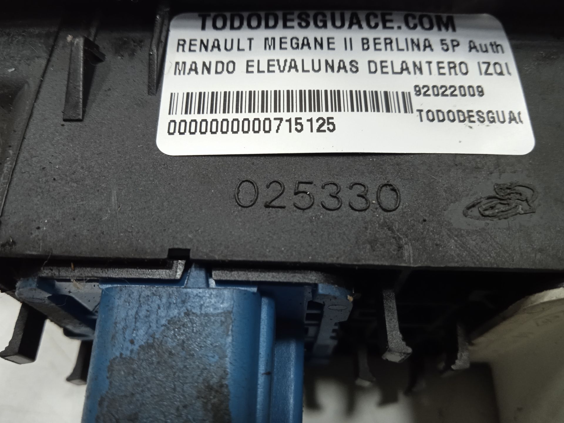 Mando elevalunas delantero izquierdo renault megane ii berlina 5p authentique