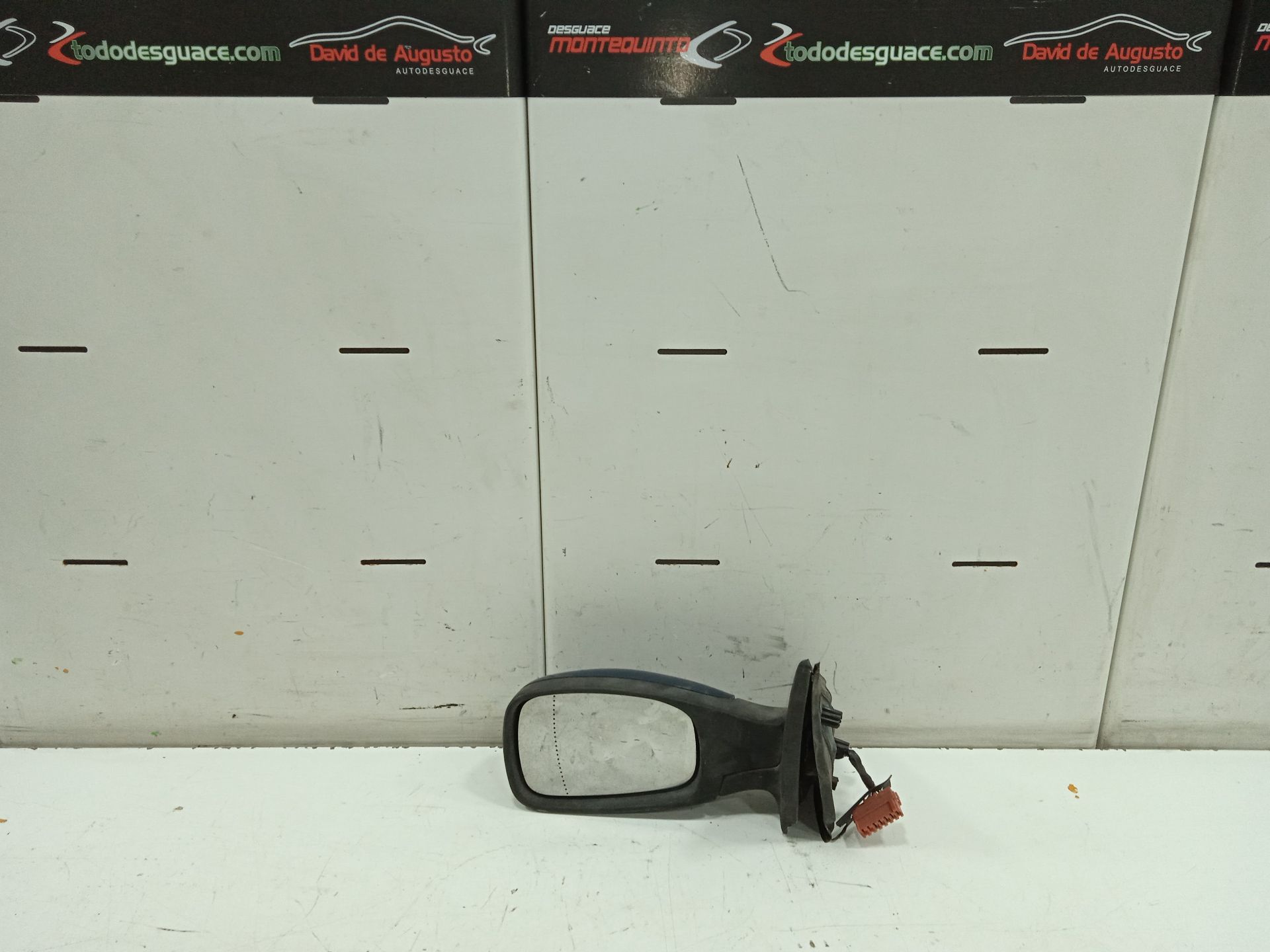 Retrovisor izquierdo peugeot 306 35 pt. (s1)(01.1993) style d