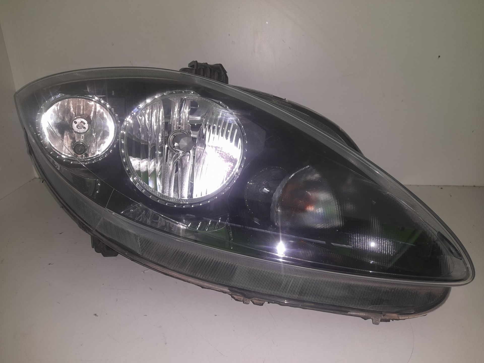 Faro derecho seat leon (1p1) comfort limited