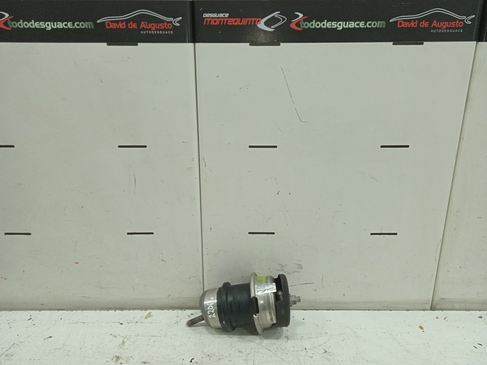 Soporte motor lexus  no identificado