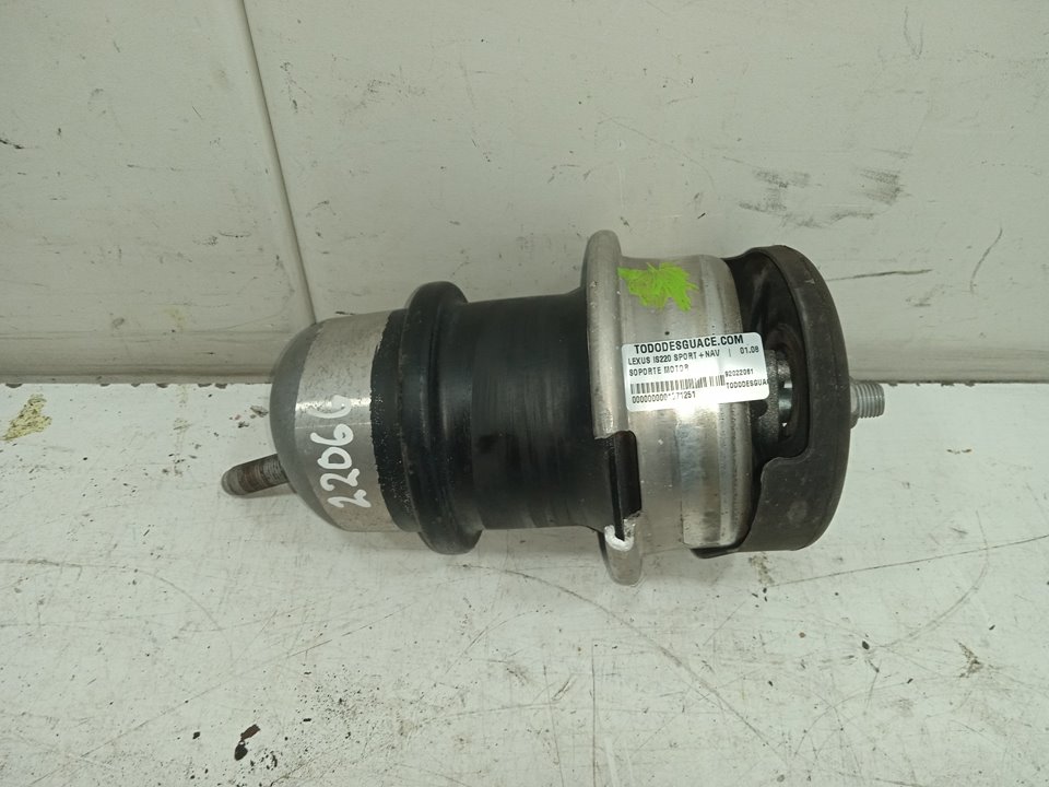 Soporte motor lexus  no identificado