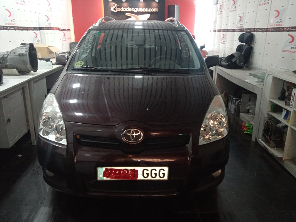 Caja cambios toyota corolla verso (r1) 2.2 d4d luna