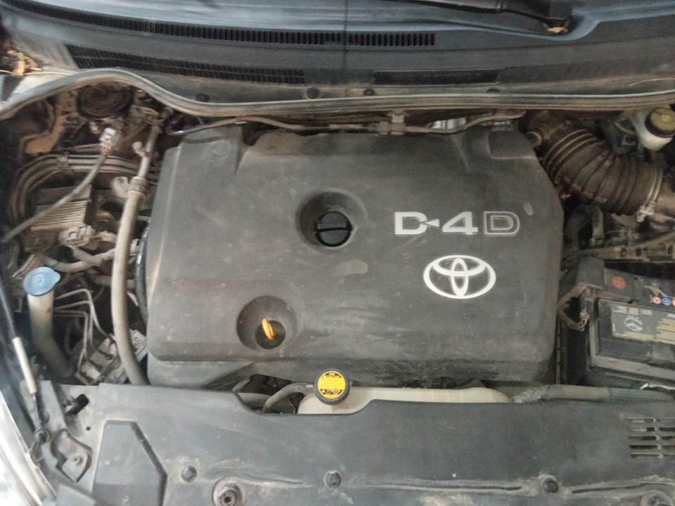 Motor completo toyota corolla verso (r1) 2.2 d4d luna