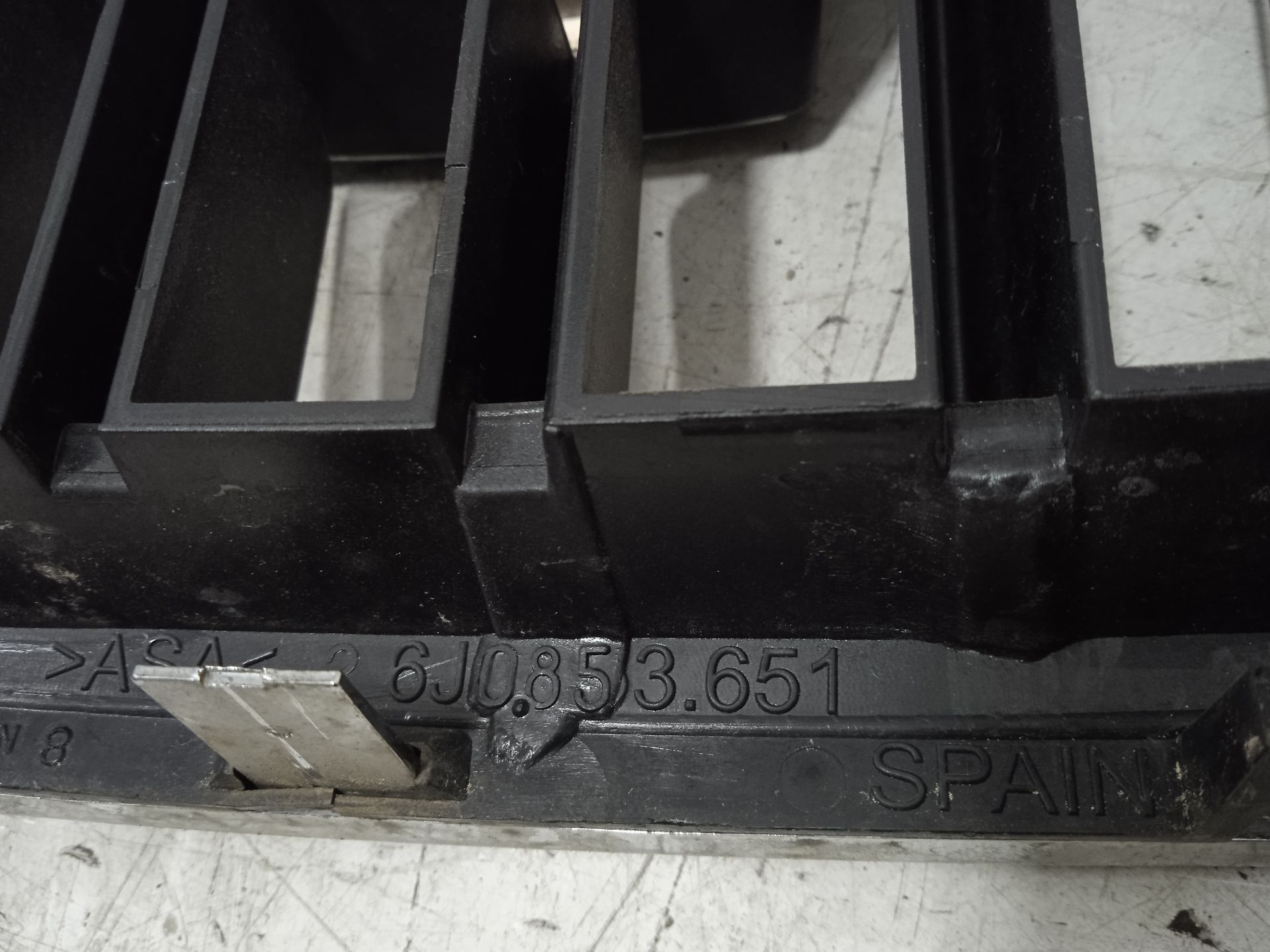 No identificado seat ibiza berlina (6j5) reference