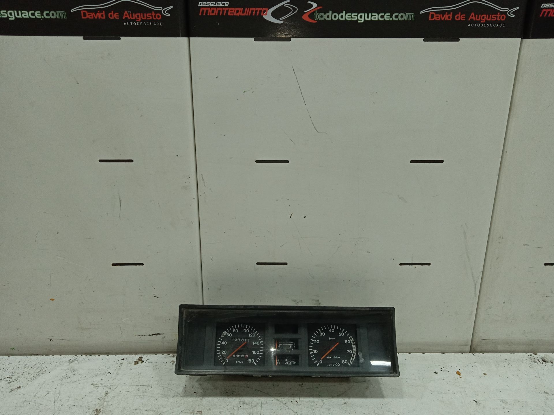 Cuadro instrumentos seat marbella ce