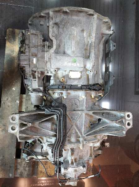 No identificado mercedes-benz actros 4 3-ejes bm 963 (2011) 25xx 6x2 om470 fahrgestell l b