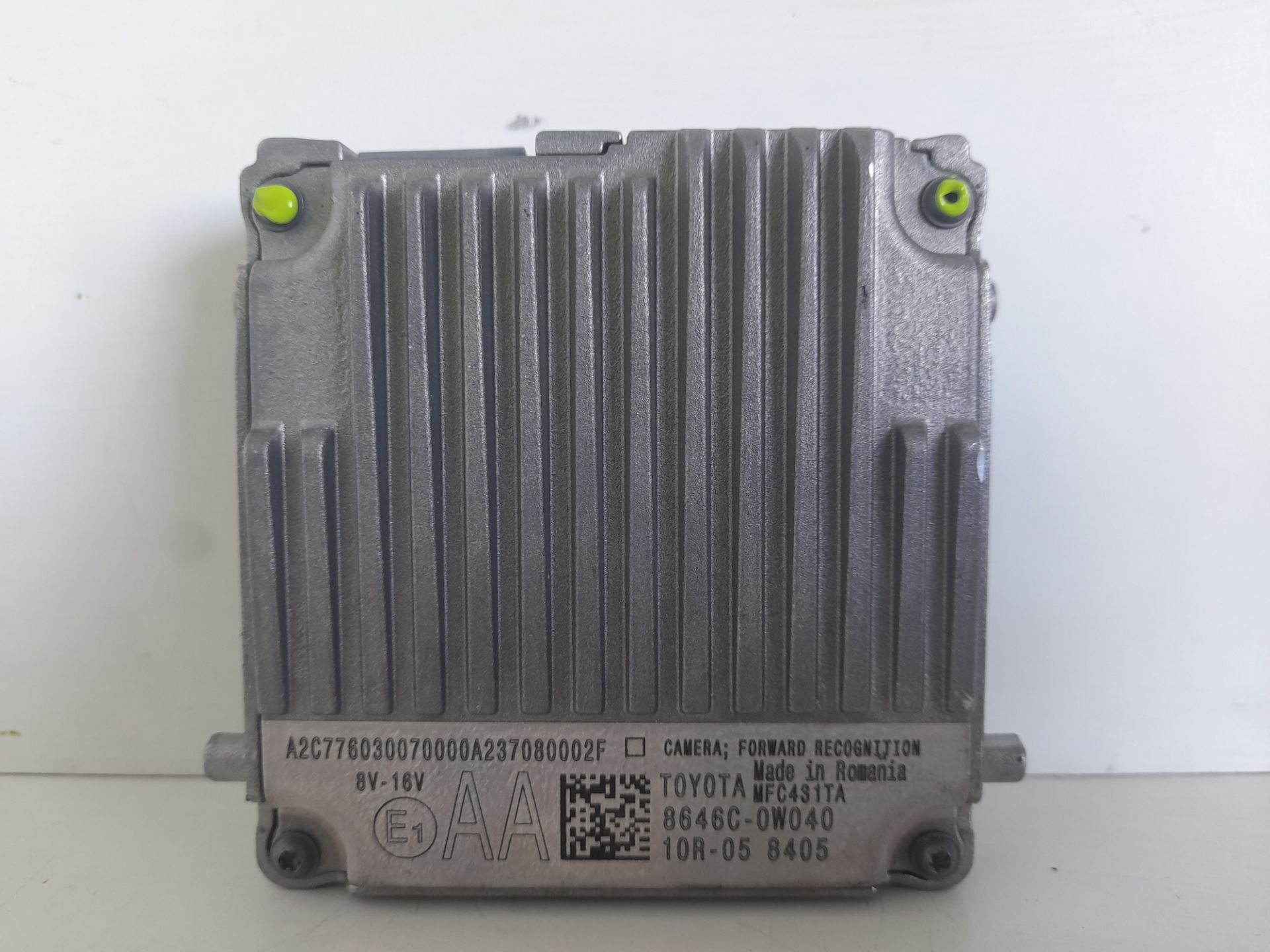 Camara vision frontal toyota yaris (xp21) sedition