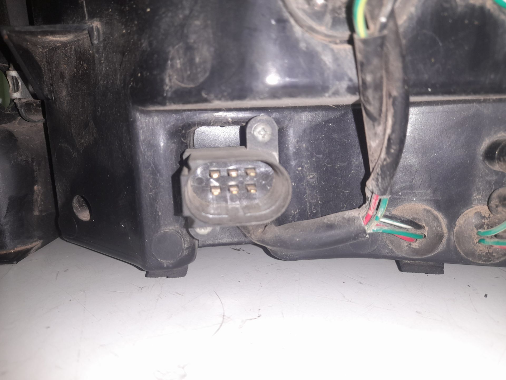 Piloto trasero derecho porsche cayenne (tipo 9pa) s