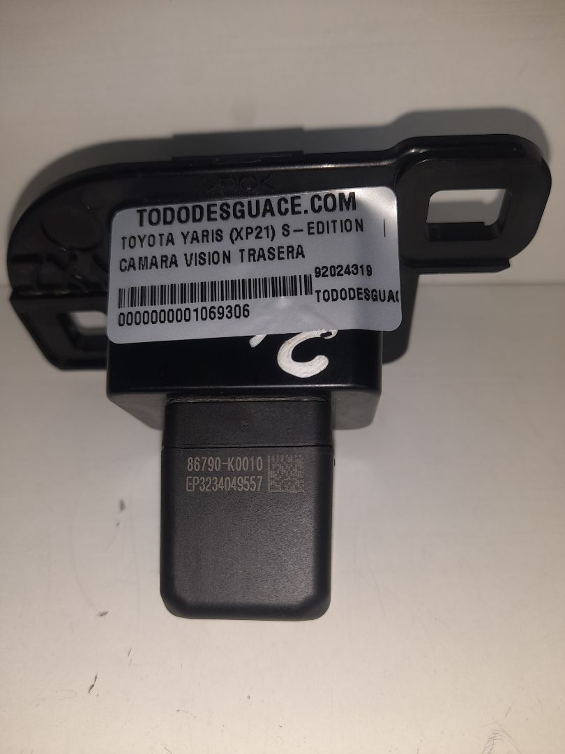 Camara vision trasera toyota yaris (xp21) sedition