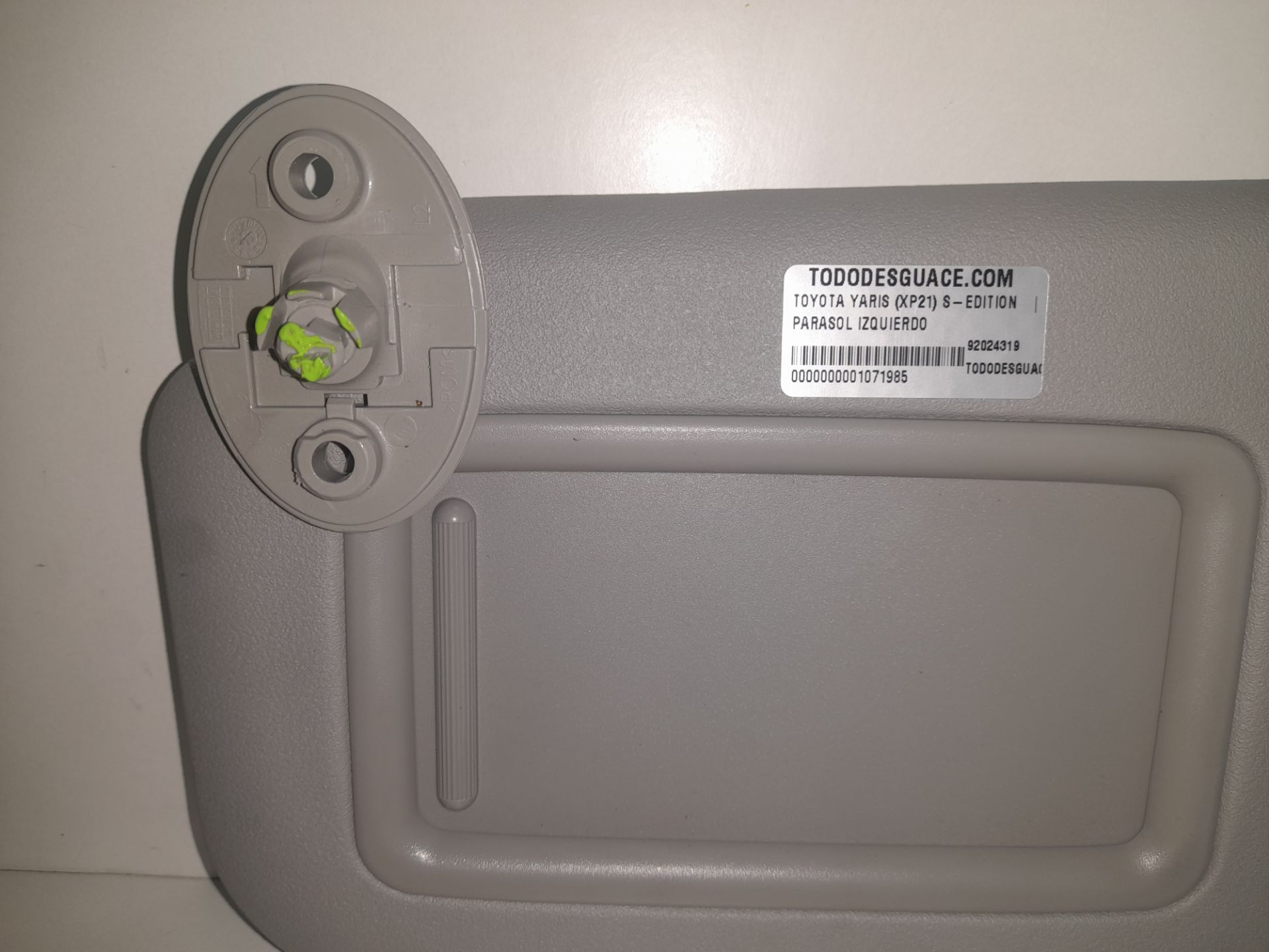 Parasol izquierdo toyota yaris (xp21) sedition