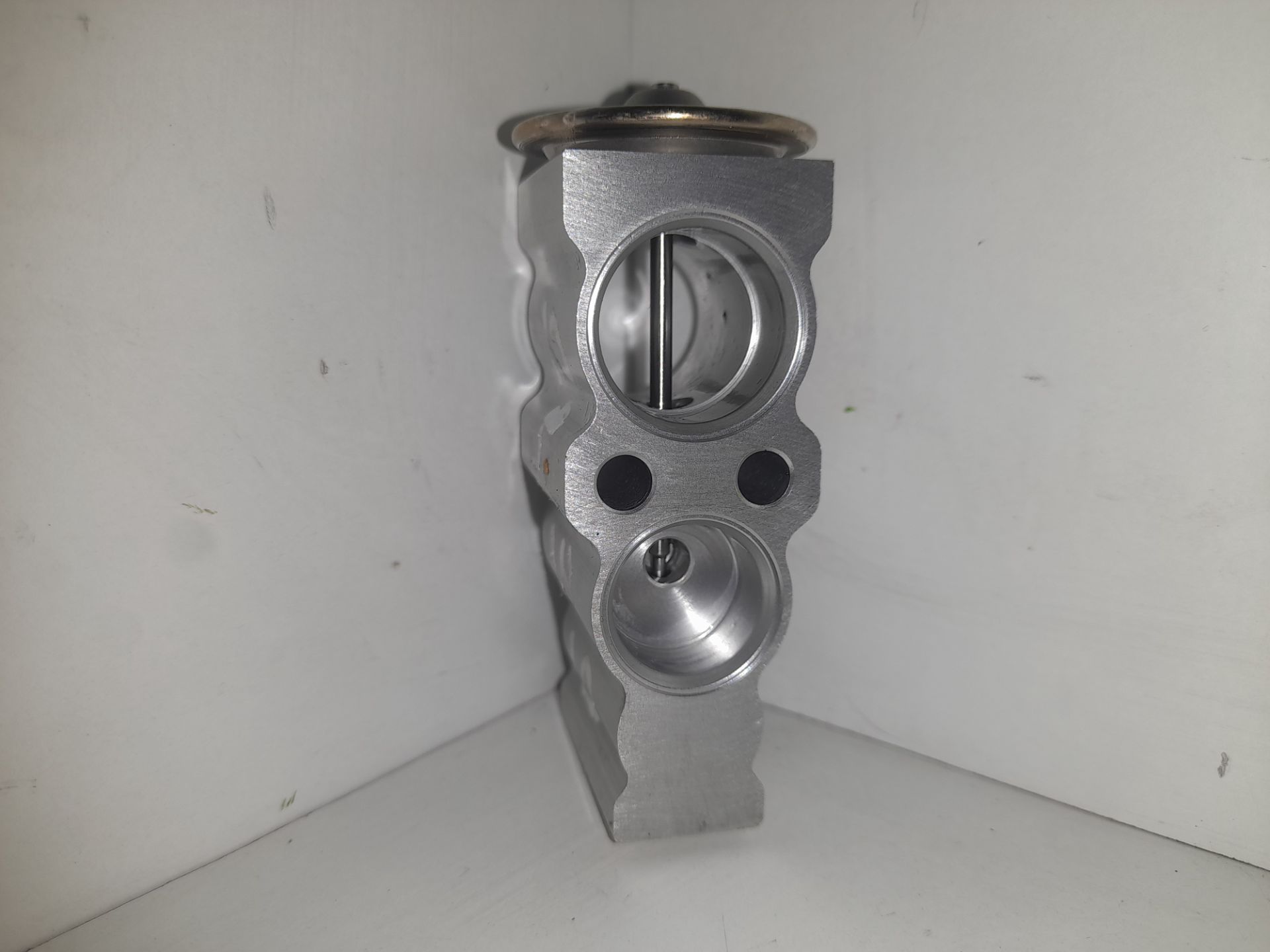 Valvula expansion toyota yaris (xp21) sedition