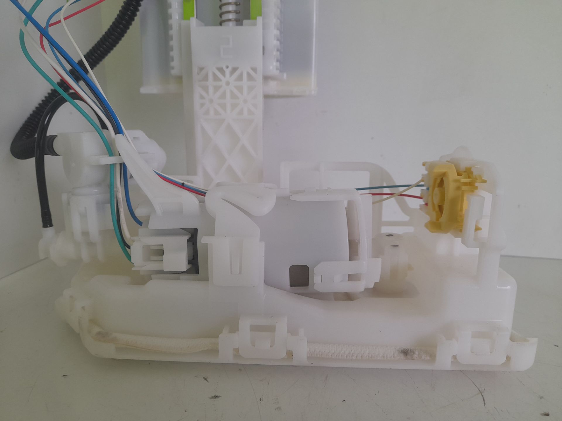 Aforador toyota yaris (xp21) sedition