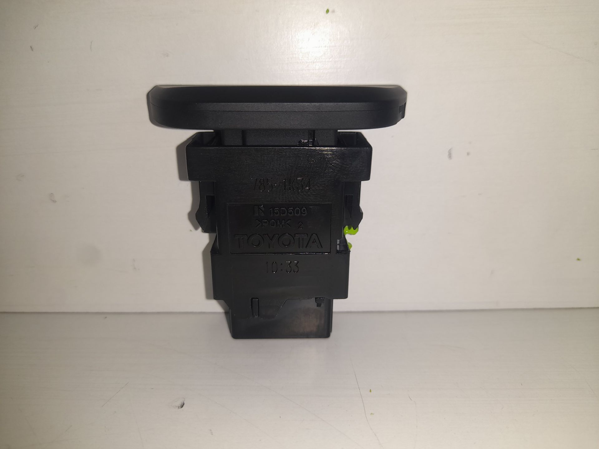 Warning toyota yaris (xp21) sedition