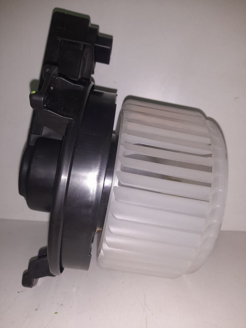 Ventilador calefaccion toyota yaris (xp21) sedition