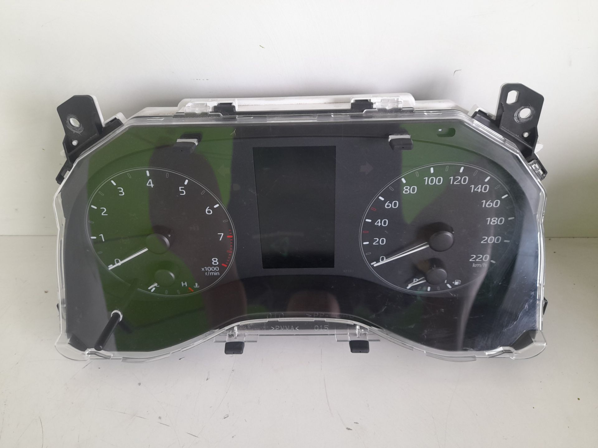 Cuadro instrumentos toyota yaris (xp21) sedition