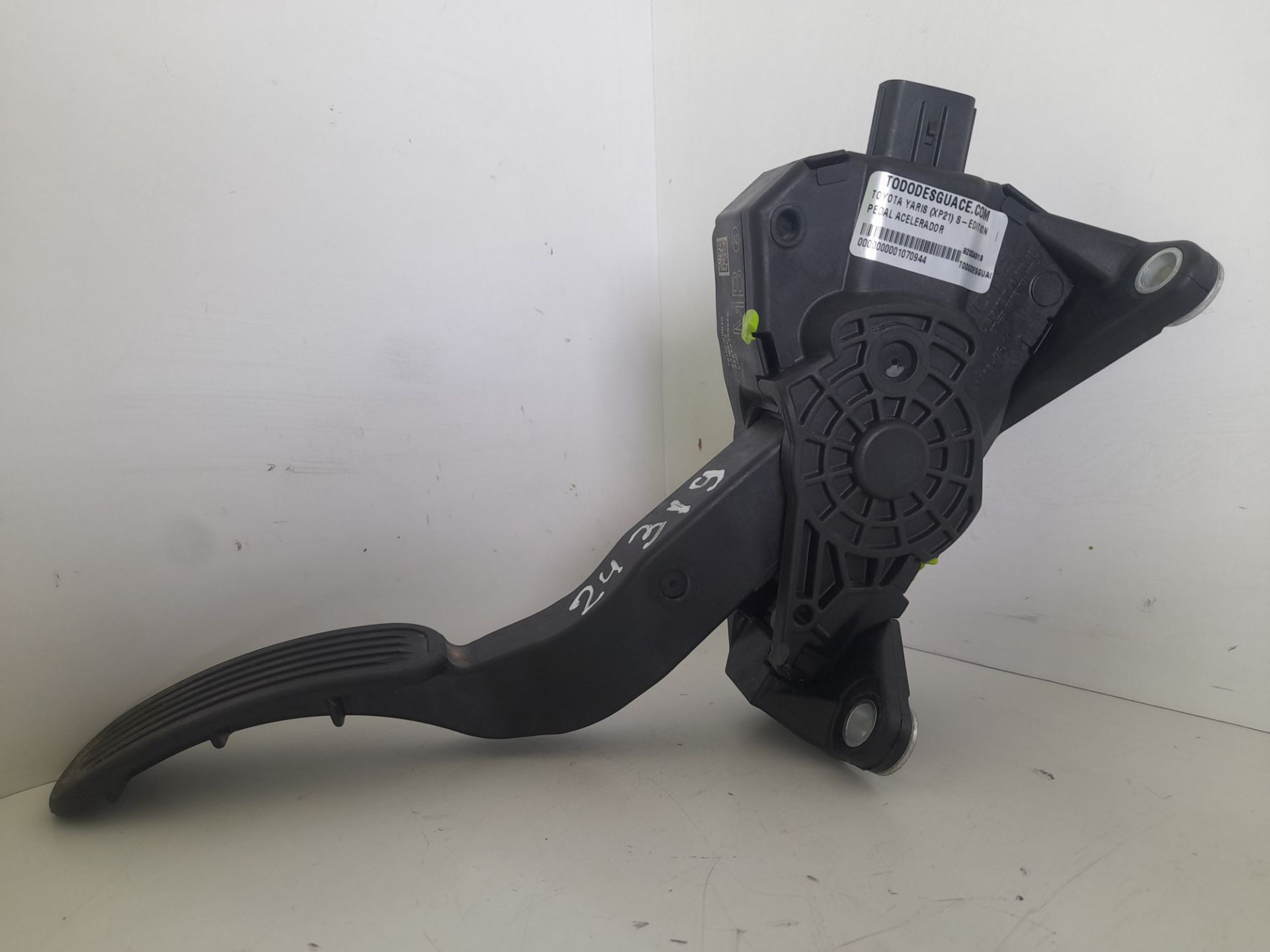Pedal acelerador toyota yaris (xp21) sedition
