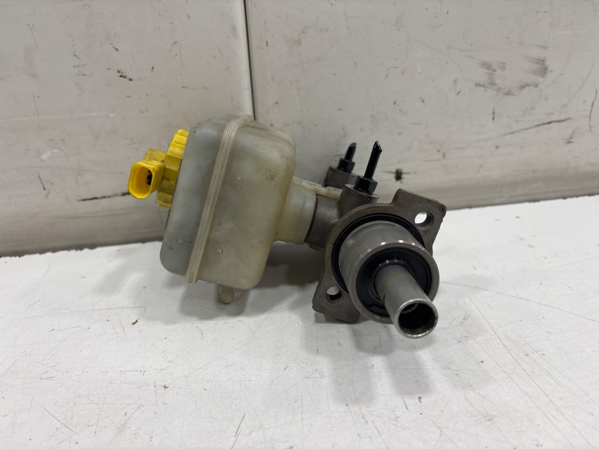 Bomba freno seat leon (1m1) signo