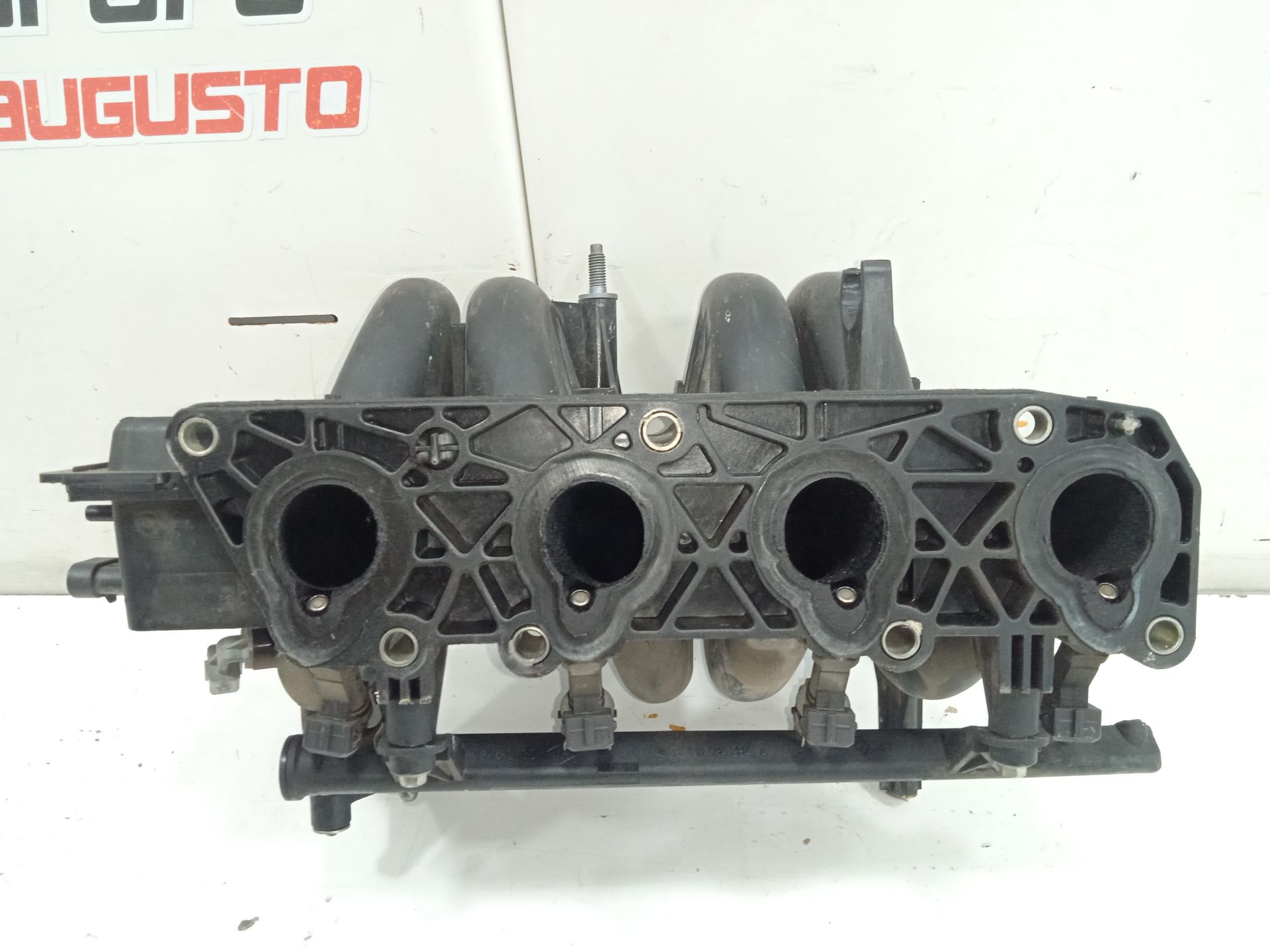 Colector admision dacia logan 1 ambiance