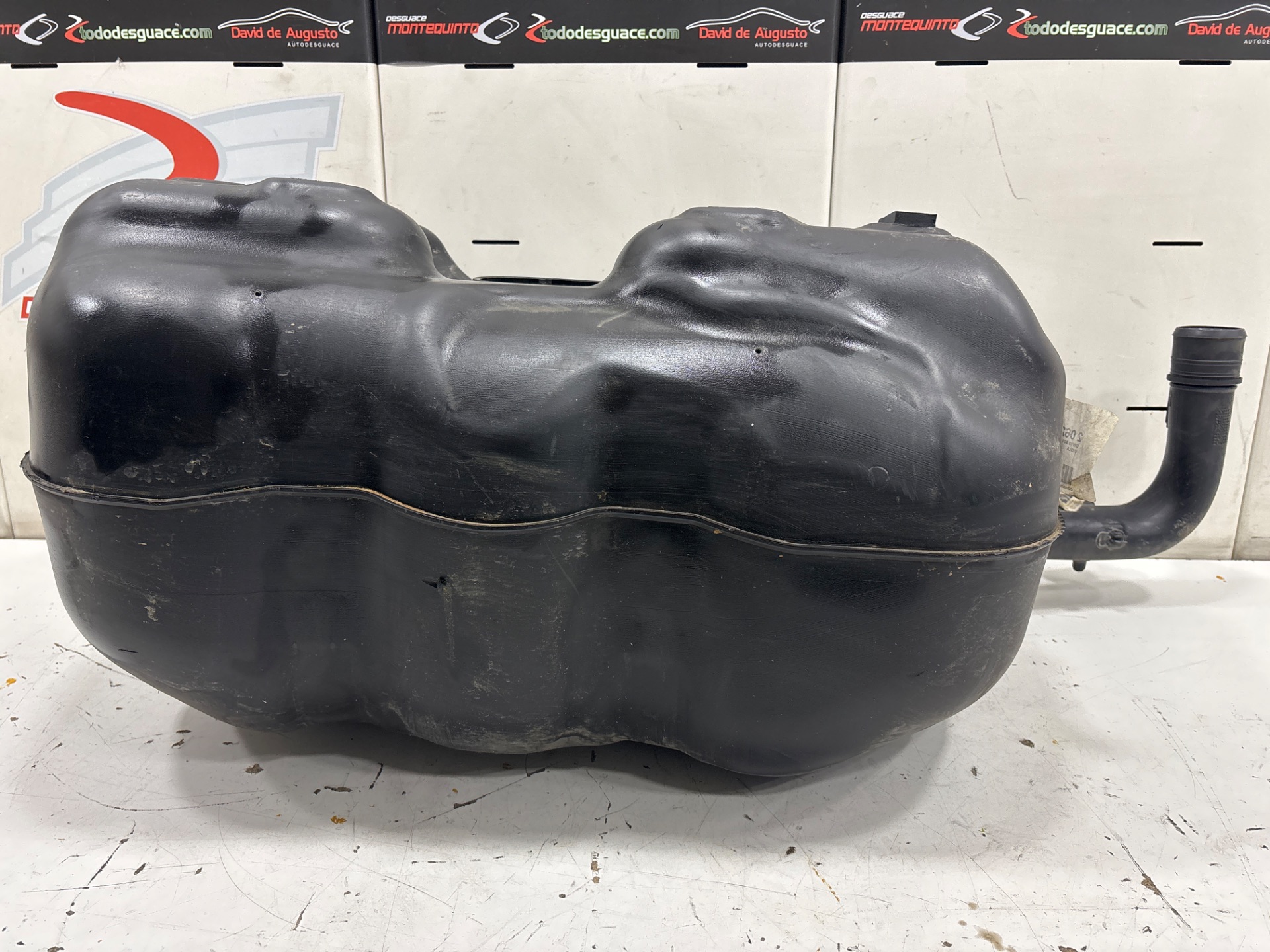 Deposito combustible hdi (330)