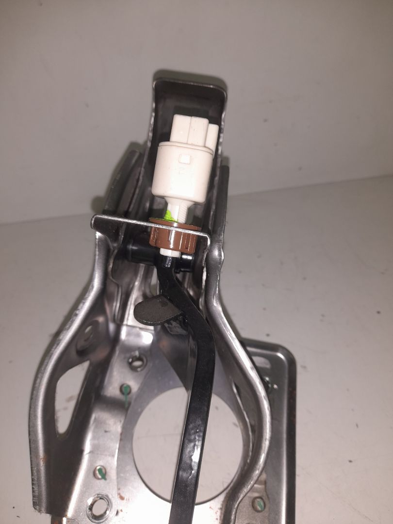 Pedal freno toyota corolla verso (r1) 2.2 d4d luna