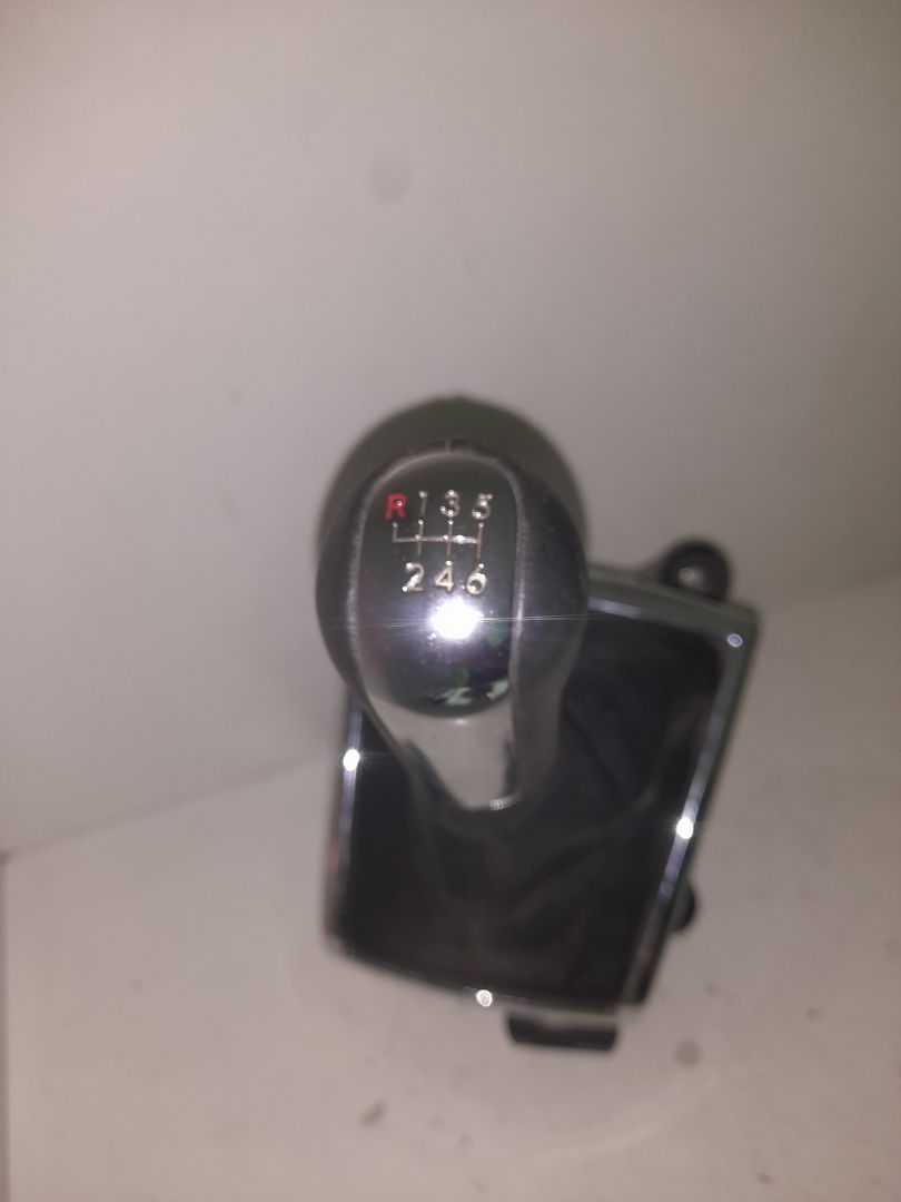 Palanca cambio toyota corolla verso (r1) 2.2 d4d luna