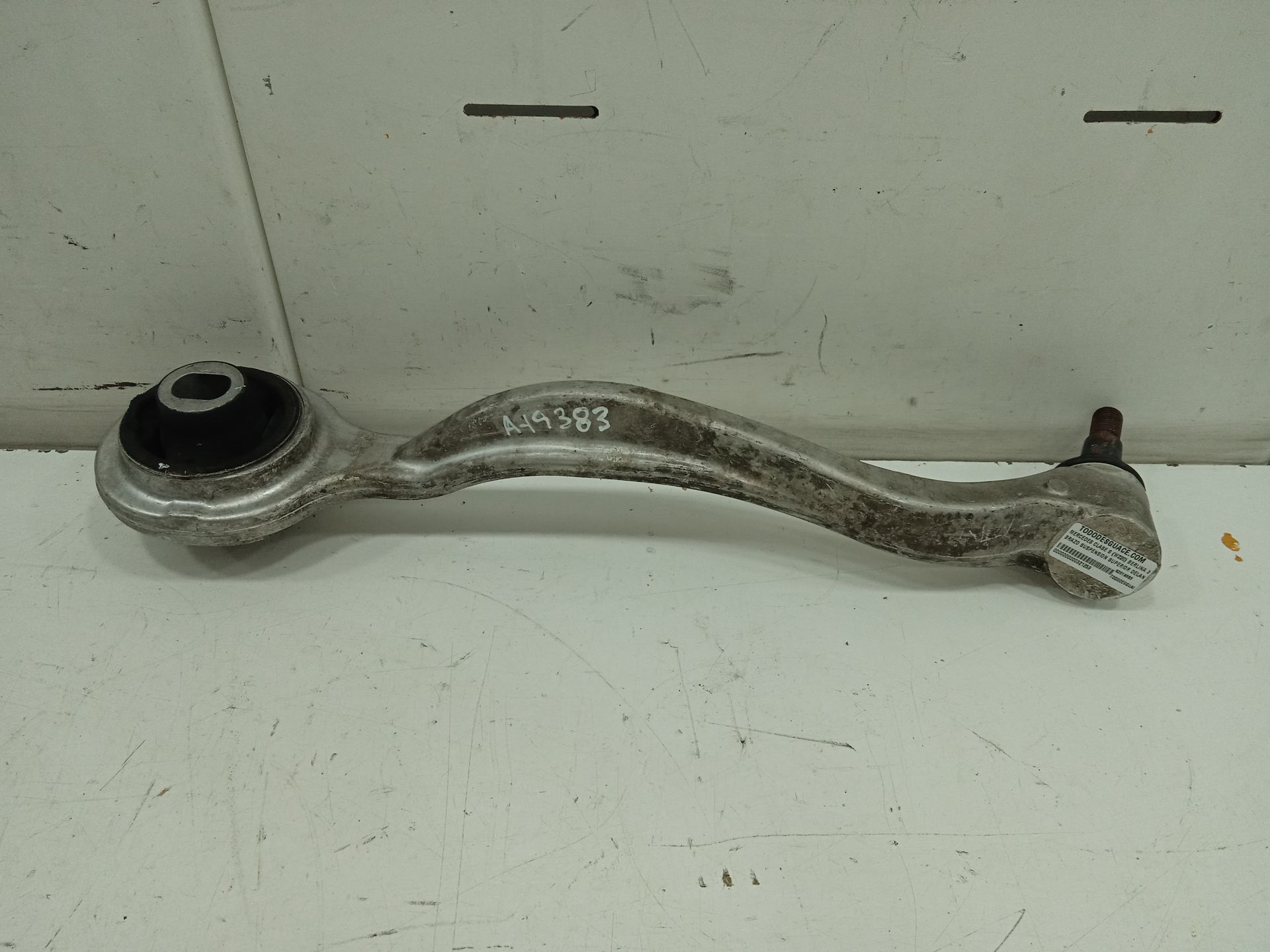 Brazo suspension superior delantero izquierdo mercedes-benz clase s (bm 220) berlina 320 cdi (220.026)