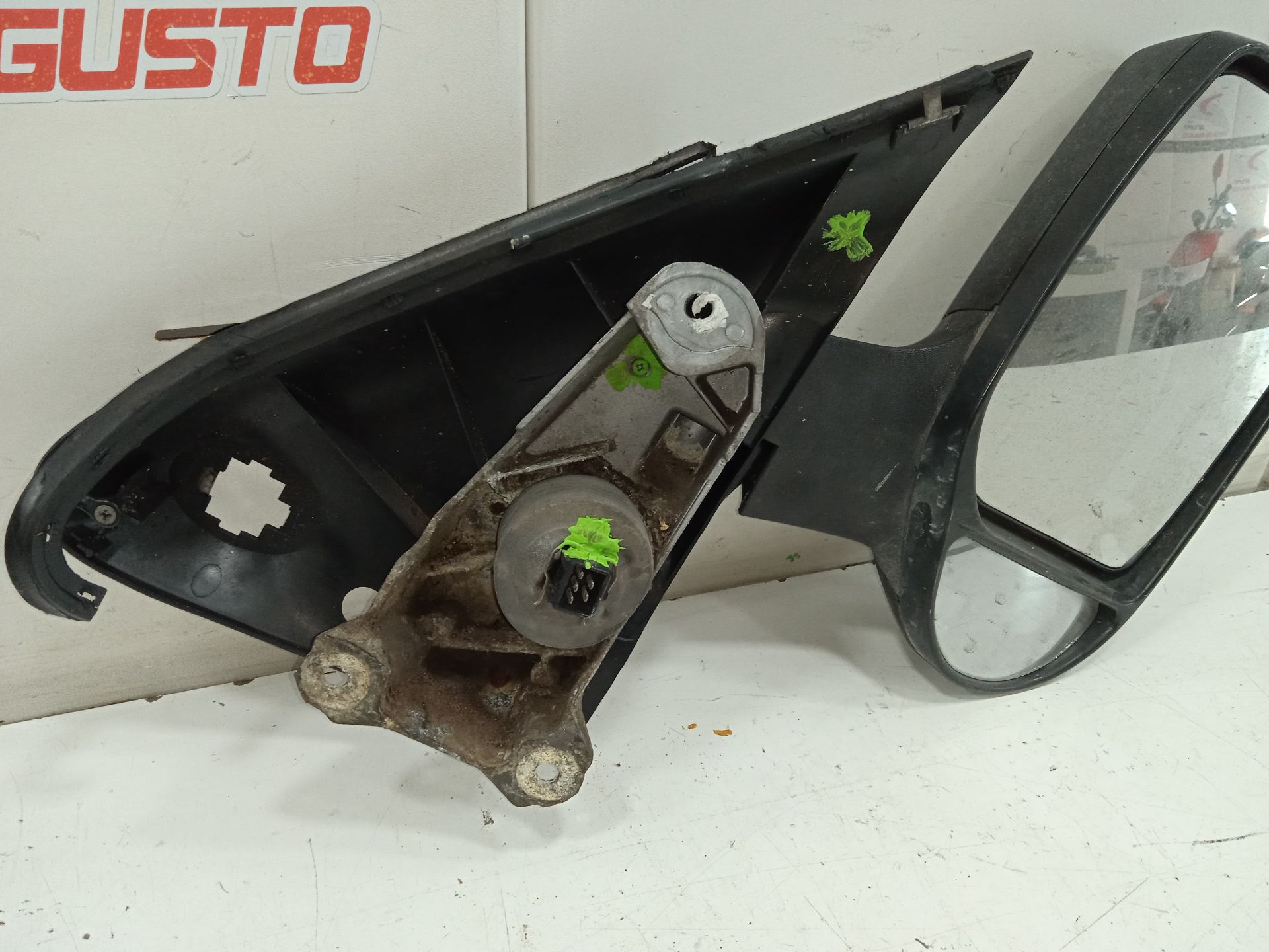 Retrovisor derecho ft 350 l   (largo)   lkw   (ca